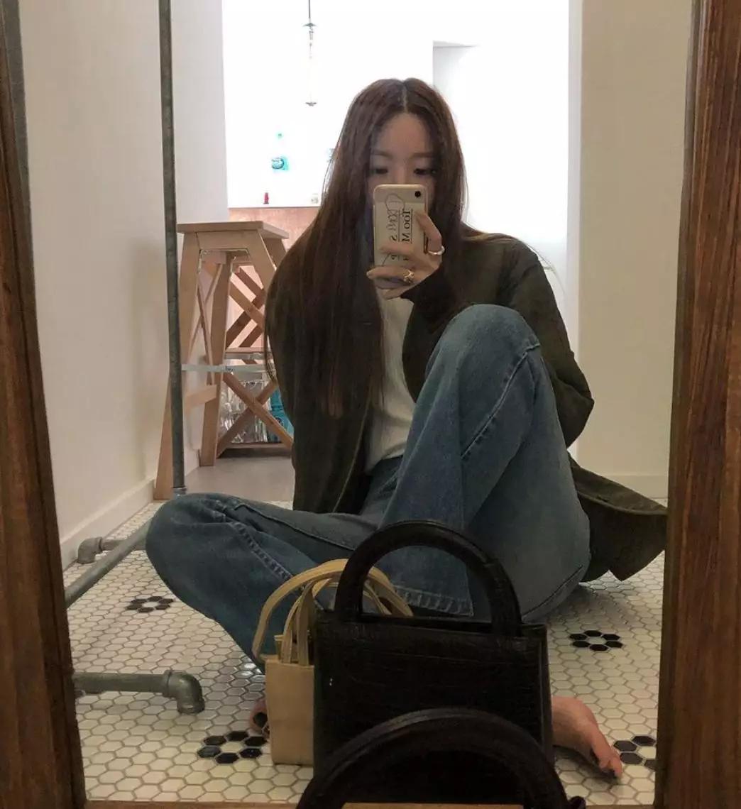 ins上有名的韩国独居博主,38岁独居全职博主