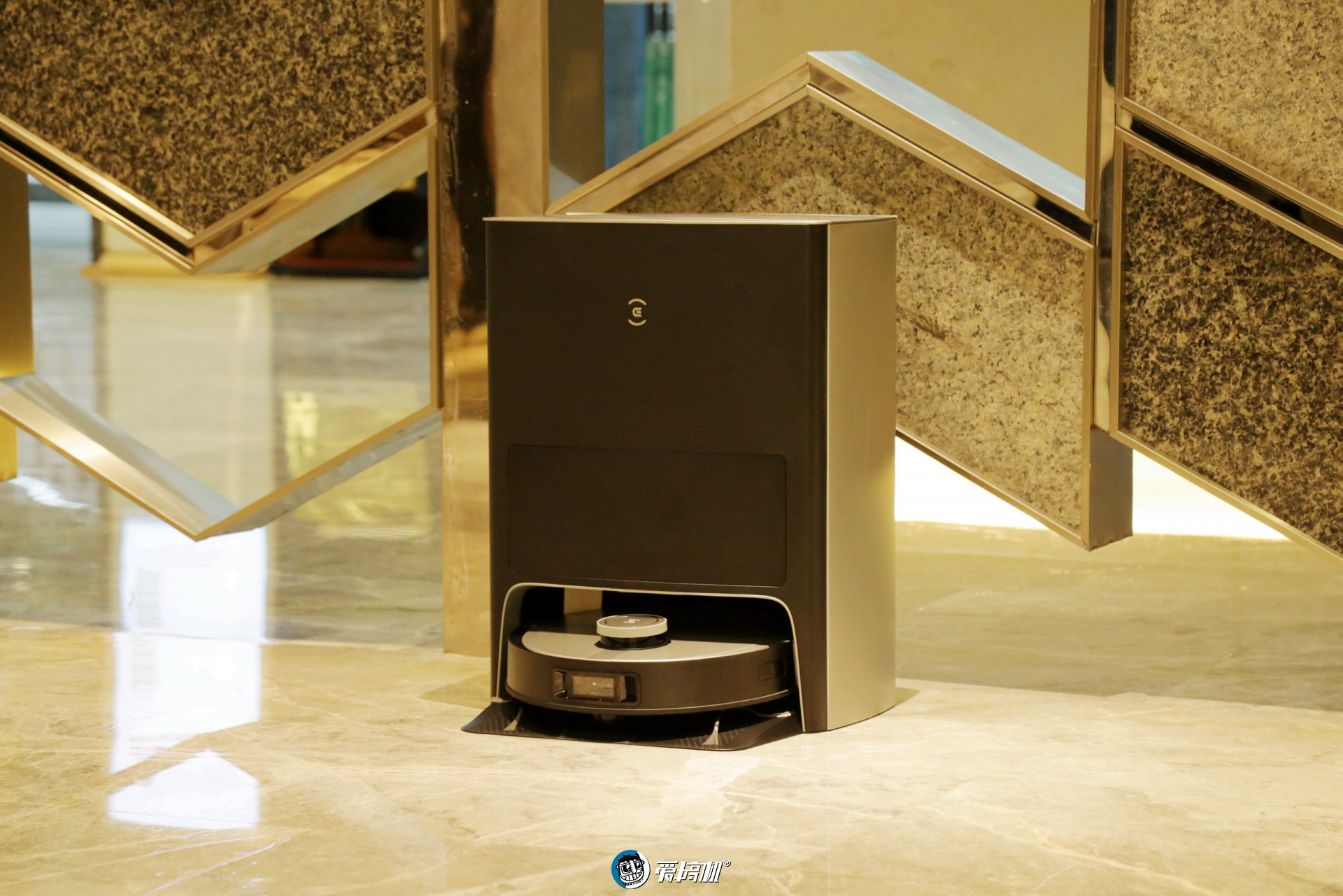 扫拖一体机器人评测科沃斯x1,最新款扫地机器人测评科沃斯x1