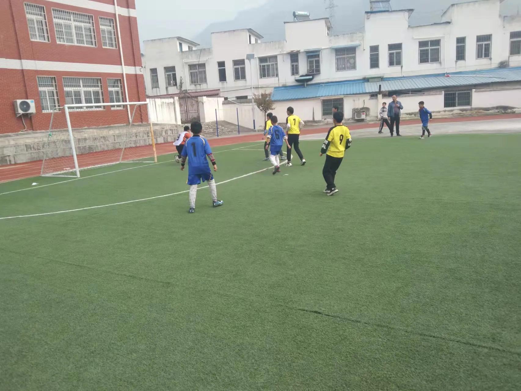 板场乡足球赛,旧街中心校足球比赛