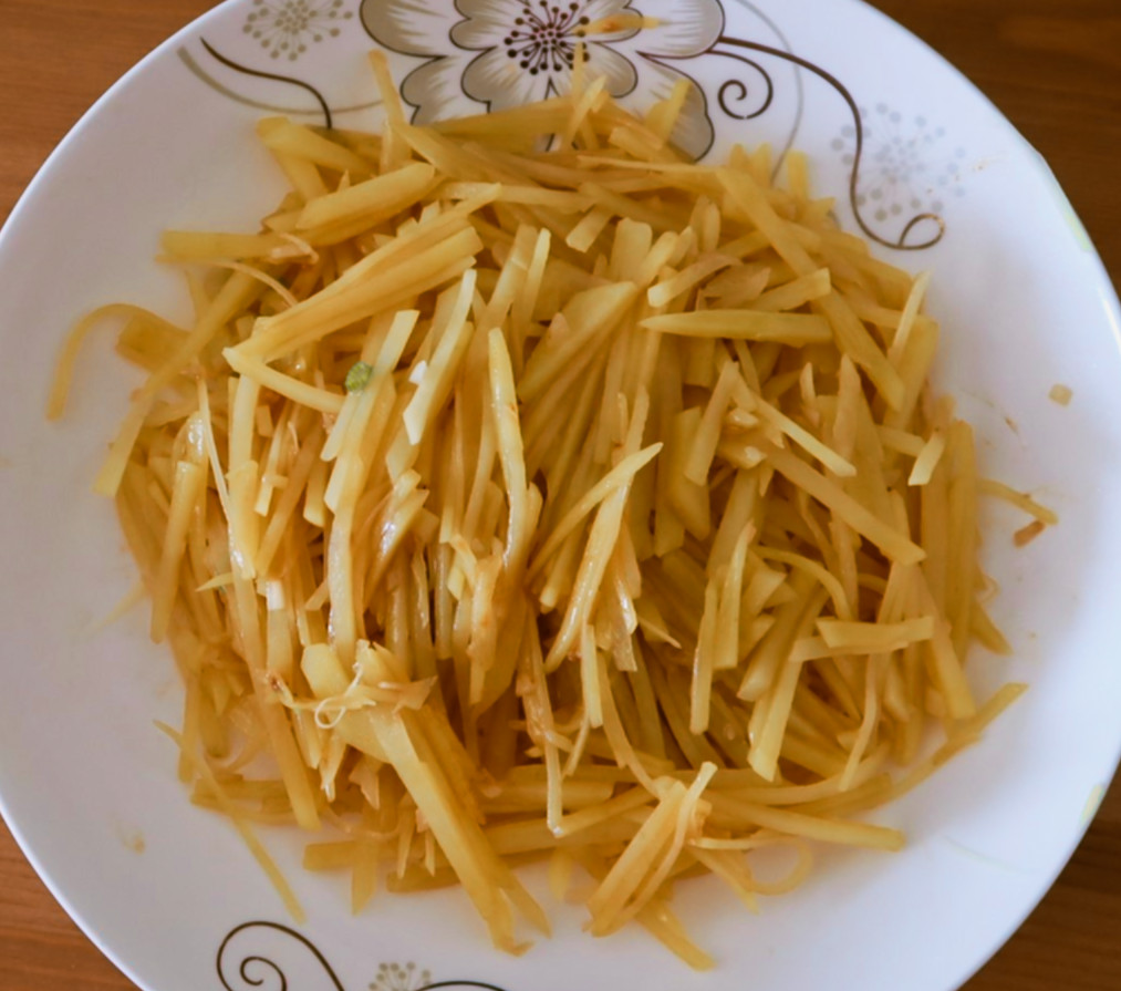 炒菜一定要改掉这5个坏习惯,炒菜总是不好吃是什么原因造成的