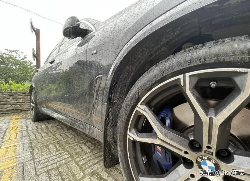 7万公里老款宝马x5,宝马x5的优缺点