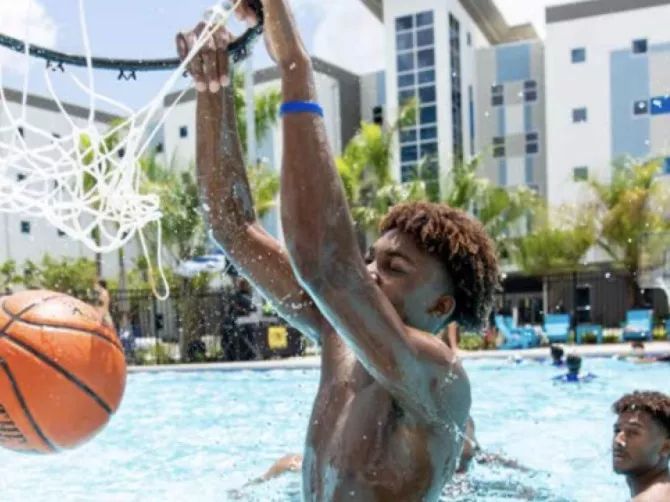 img学院扣篮,img学院篮球怎么样