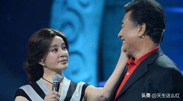 刘晓庆与姜文之间的事,刘晓庆演男人出轨电视剧