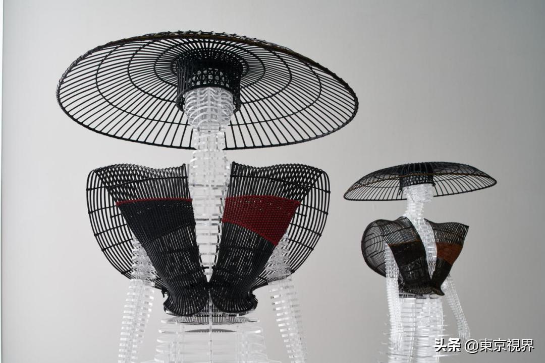 日本服装设计大神三宅一生的美学冒险：时尚就是在变魔术