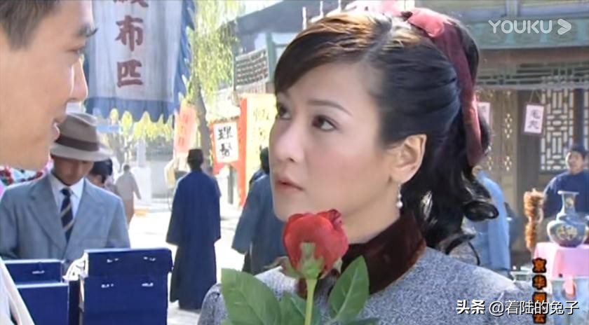 京华烟云牛怀玉为了莫愁拒绝盈盈,京华烟云牛怀玉还是向莫愁表白了