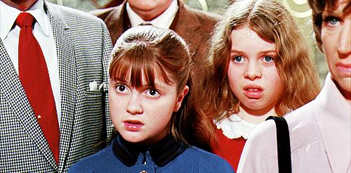 “等一下”不能说Waitamoment!说错小心遭白眼