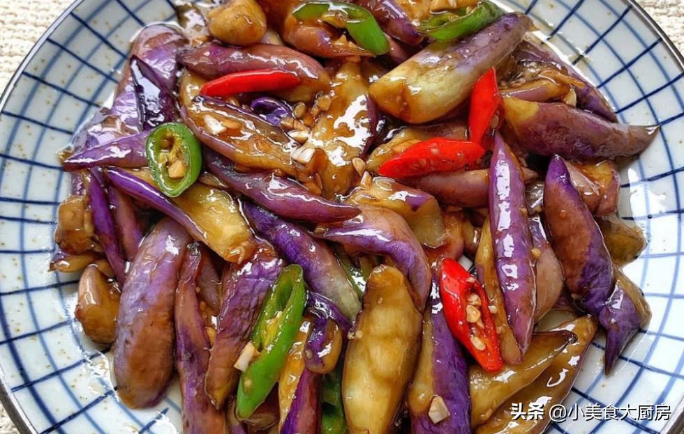 茄子这样做米饭都吃光了零失败 (秋季茄子怎么做最好吃)