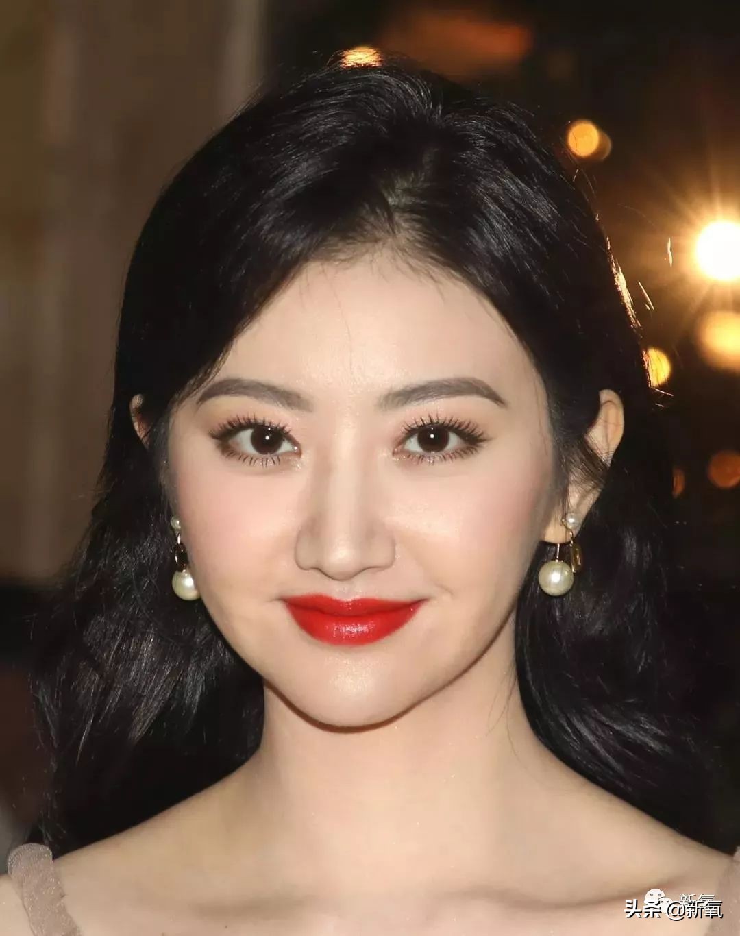 景甜修复后的双眼皮多宽,景甜修复之后的双眼皮是多宽