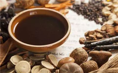 被蚊子咬了快速止痒10种方法,蚊虫叮咬后止痒消肿的妙招抖音