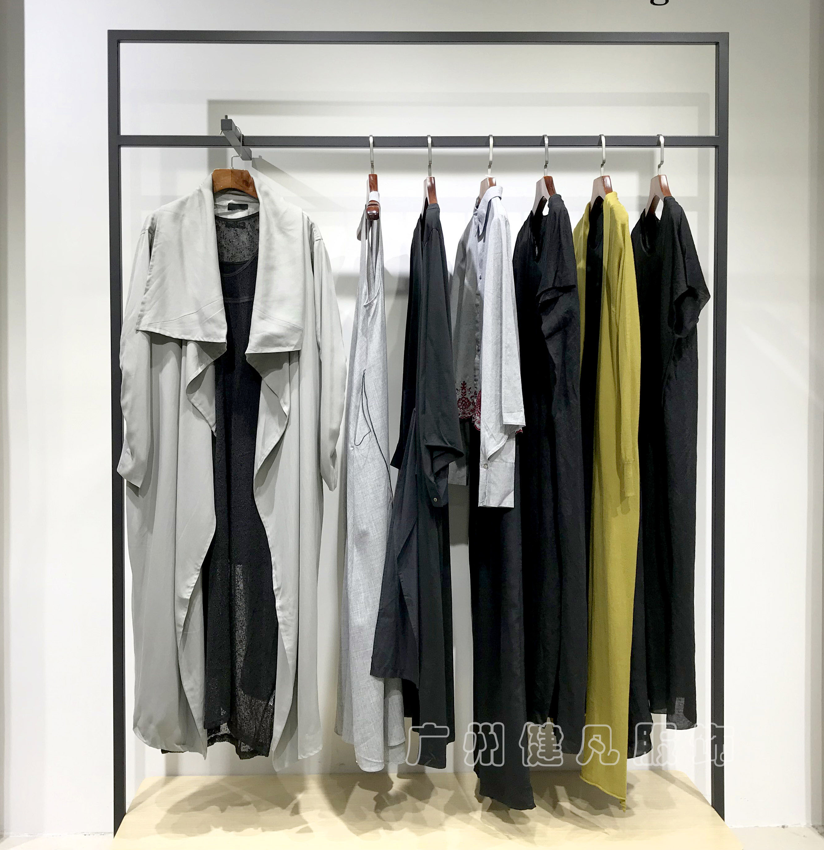 国内潮女装加盟,最新潮流女装加盟店