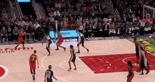 妙笔生花传球,特雷杨的运球