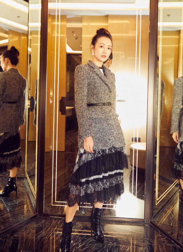 王鸥平底鞋图片,王鸥穿的小白鞋