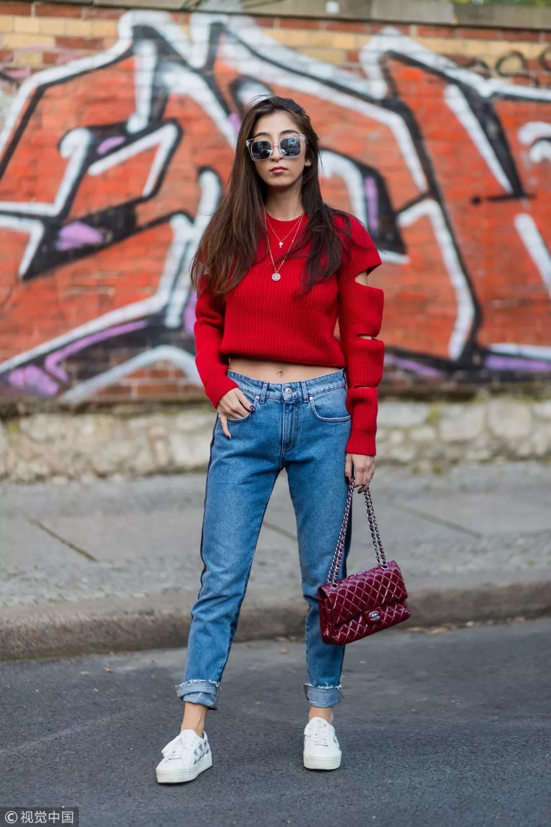 鍞愬澶嶅彜鎾炶壊鏍煎瓙鍚屾,琚攼瀚ｆ儕鑹崇殑鐬棿