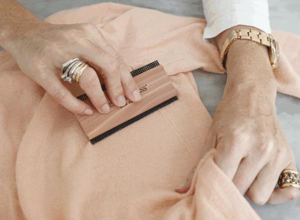 毛衣起球不要扔教你一招去除毛球,毛衣起球可以刮掉么