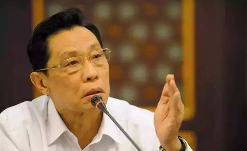 咽炎、干咳救命药！澳洲人的“肺部清道夫”！每天1片，堪比万元洗肺！再也不怕雾霾二手烟了