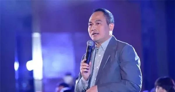 icicle男装成都,icicle巴黎