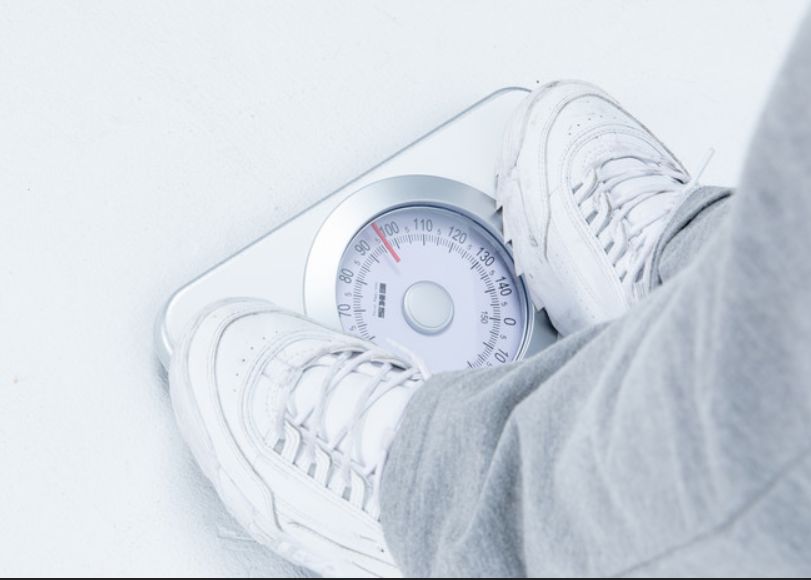 25岁小伙求爱被拒后，疯狂做这事……医生一句话让他崩溃