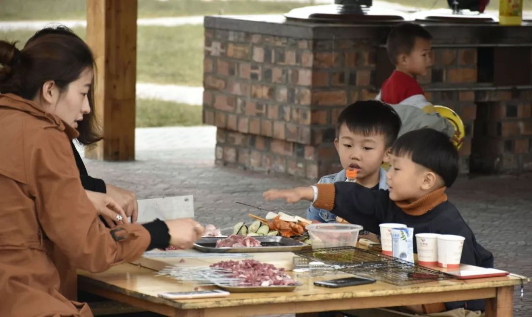 朝阳蓝调庄园亲子乐园,鞍山祥和庄园美吗