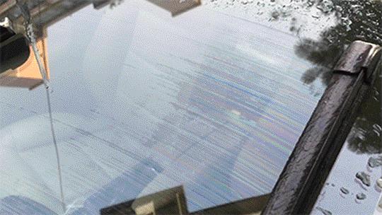 雨刮器刮不干净只换雨刮条,雨刮器刮不干净需要更换什么