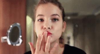 唇炎为什么越舔越严重,千万不要舔嘴唇当心有唇炎