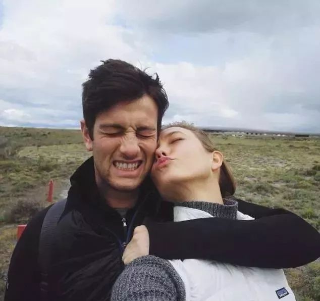 karliekloss婚礼完整版,karliekloss官宣