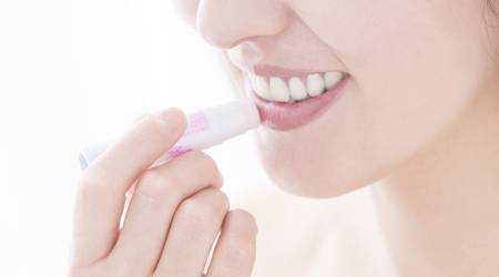 唇部起皮推荐唇膏,嘴唇干起皮的最好唇膏