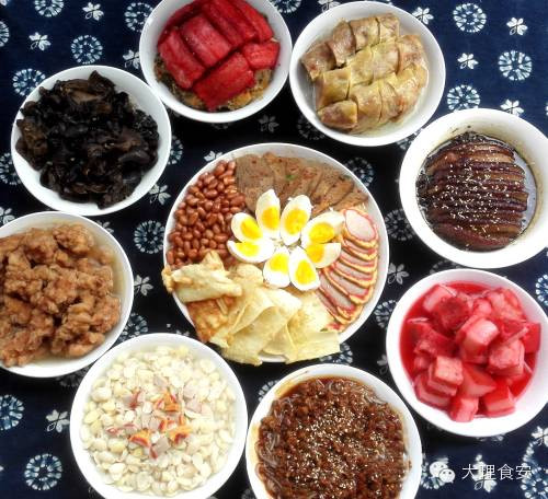 大理八大碗鱼做法,大理好吃的八大碗