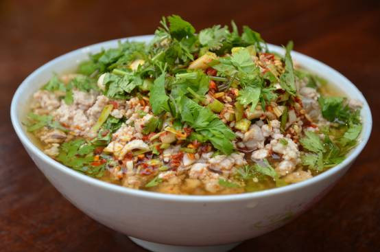 大理八大碗鱼做法,大理好吃的八大碗