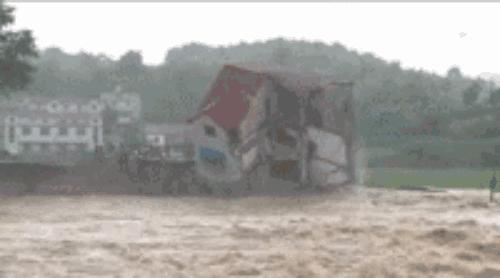 预警雷暴大风大到暴雨来袭,天气预警大雨转雨夹雪