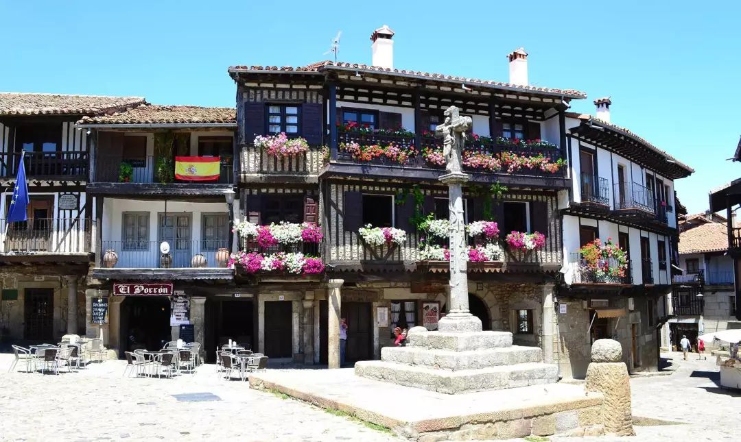 西班牙最美小镇排名,西班牙最美十个小镇