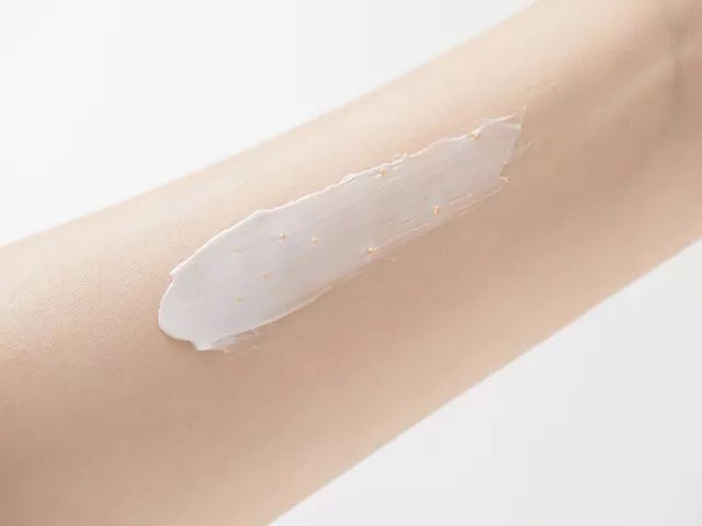 伊丽莎白雅顿绿茶润体霜好用吗,雅顿经典身体霜200ml