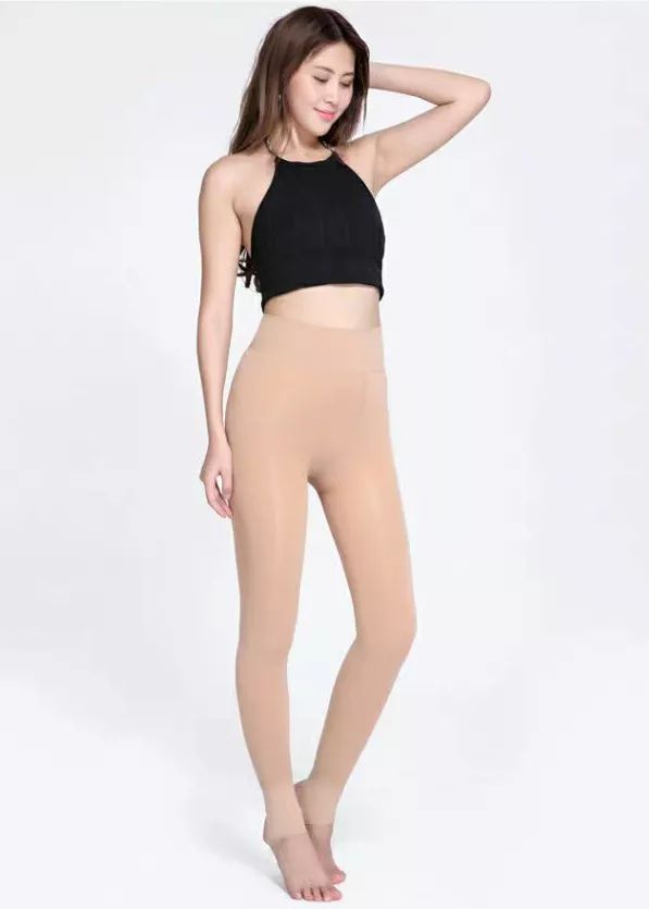 哪款休闲裤保暖又好看,保暖裤该买什么款又保暖又显瘦