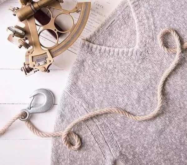 毛衣穿久了松松垮垮的怎么办,毛衣领口松垮没外翻有弹性怎样办