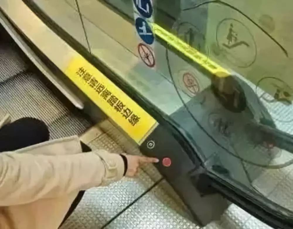 乘电梯注意事项有哪些,电梯临时使用注意事项