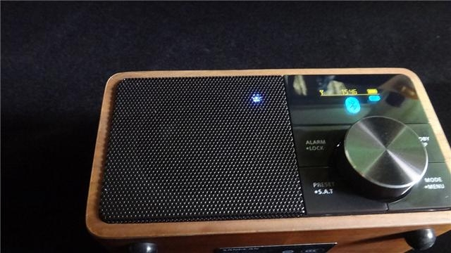 山进海顿迷你音箱收音机柔曼细音浸入耳