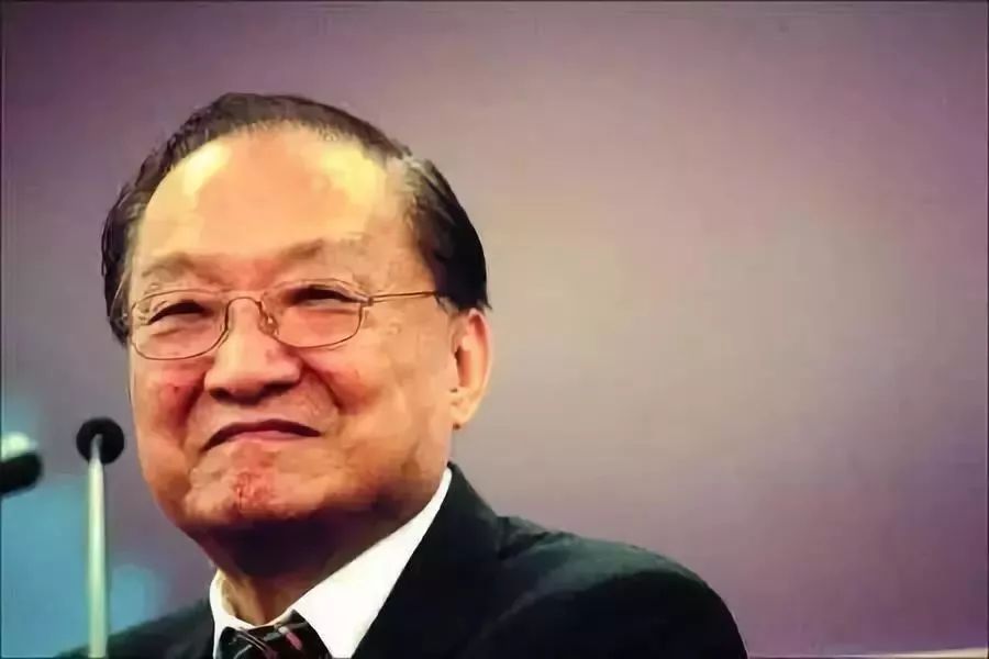 金庸逝世江湖离我们已渐行渐远,金庸逝世四周年