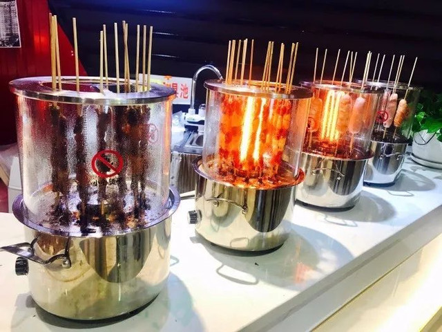 欧亚卖场美食主题城在哪,欧亚卖场地下美食都有什么