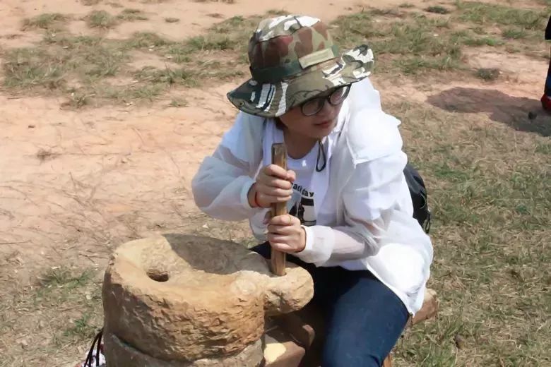 元江哈尼山寨旅游攻略,元江一年一度哈尼十月长街宴视频