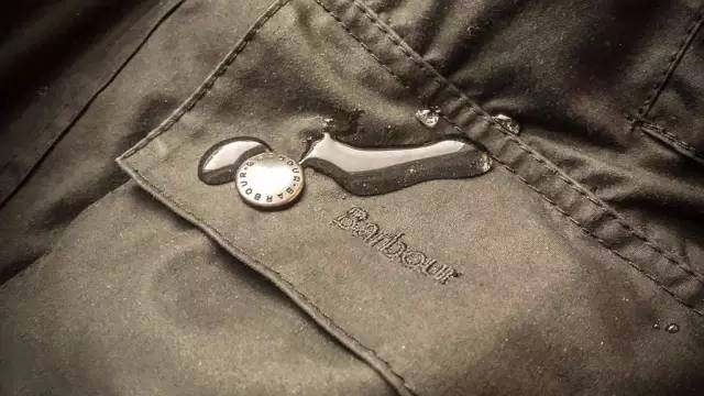 一件好的风衣穿出你高级感,burberry风衣哪款好