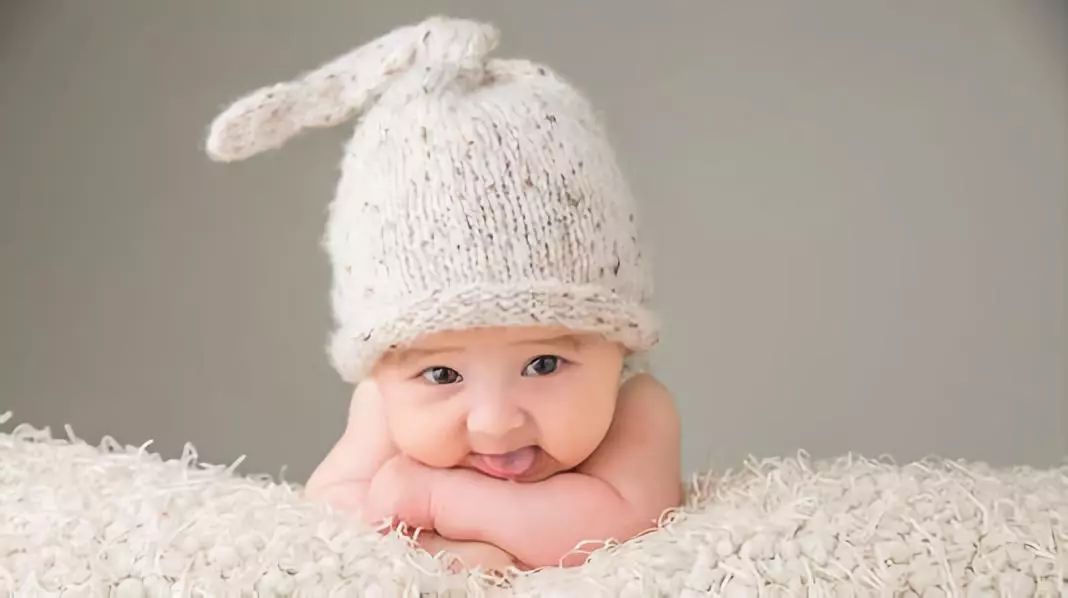 女职工刚怀孕就遭单位解聘,银行女职员怀孕需要预约吗