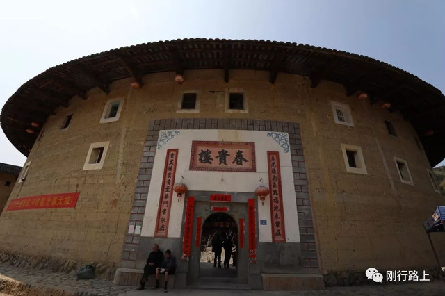 去福建土楼要先去哪个景区游玩,福建土楼永定土楼值得去吗