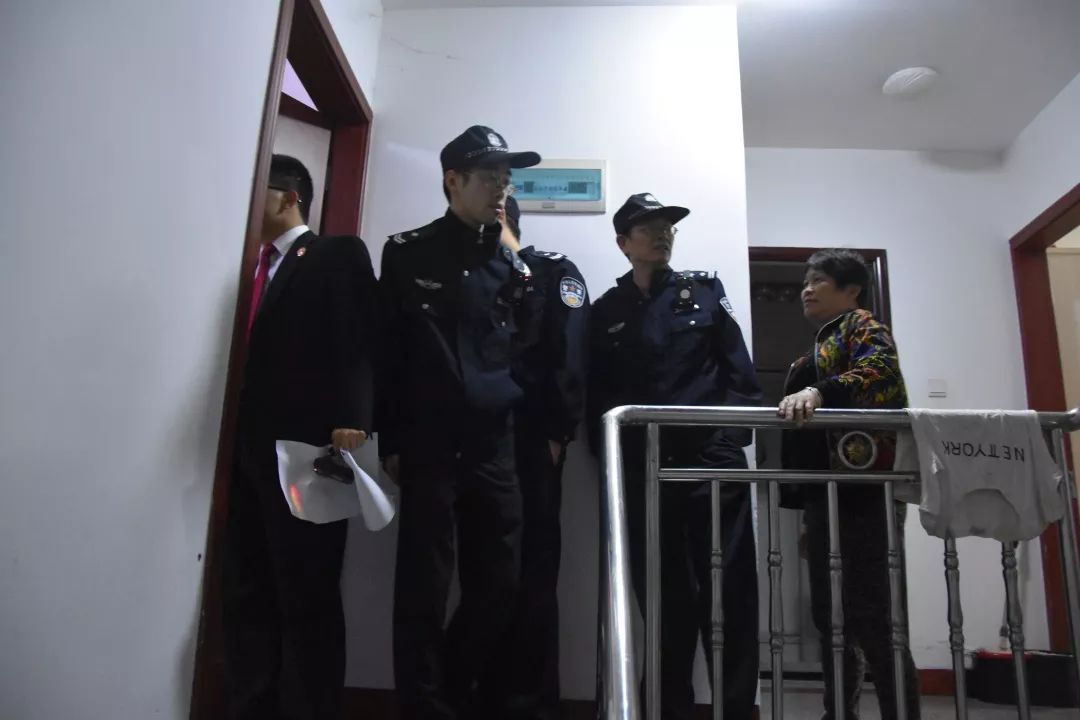 亮剑八闽｜深夜行动夜未眠，执行步伐不停歇！