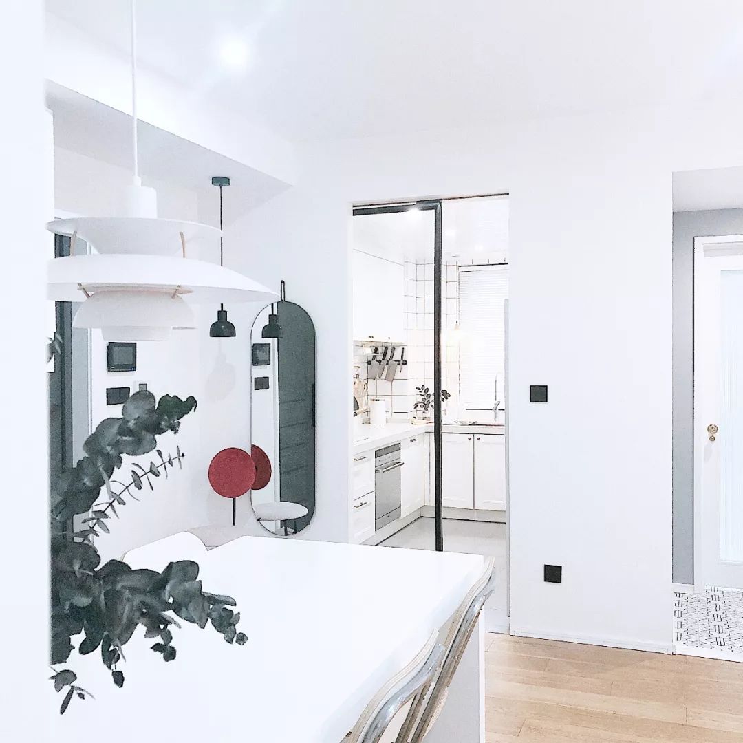 家里乱全怪娃？娃说：你看看别人家的爸妈！生10个孩子也不怕