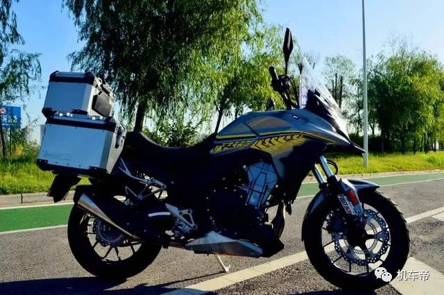闲聊摩托车,搭载隆鑫525发动机的摩托车有哪些