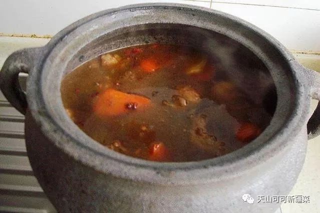 炖牛肉太柴怎么办教你5个小窍门,牛肉炖软烂技巧炖牛肉怎样不发柴
