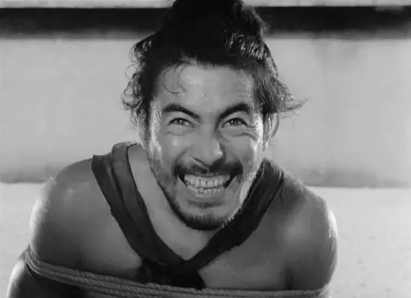 剧本的交叉叙事方法,电影剧本多线叙事结构