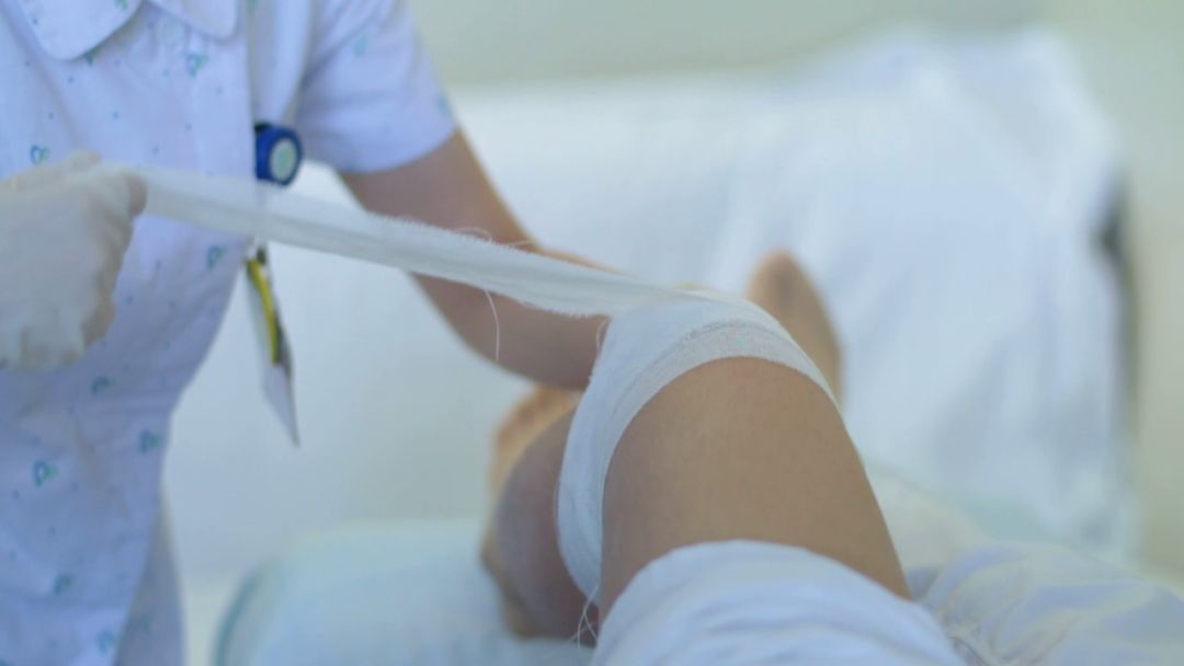 老年人骨折吃什么容易生骨痂,老人养骨知识