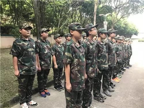 东莞雏鹰小兵特训营初一新生军训,东莞雏鹰国防军事夏令营