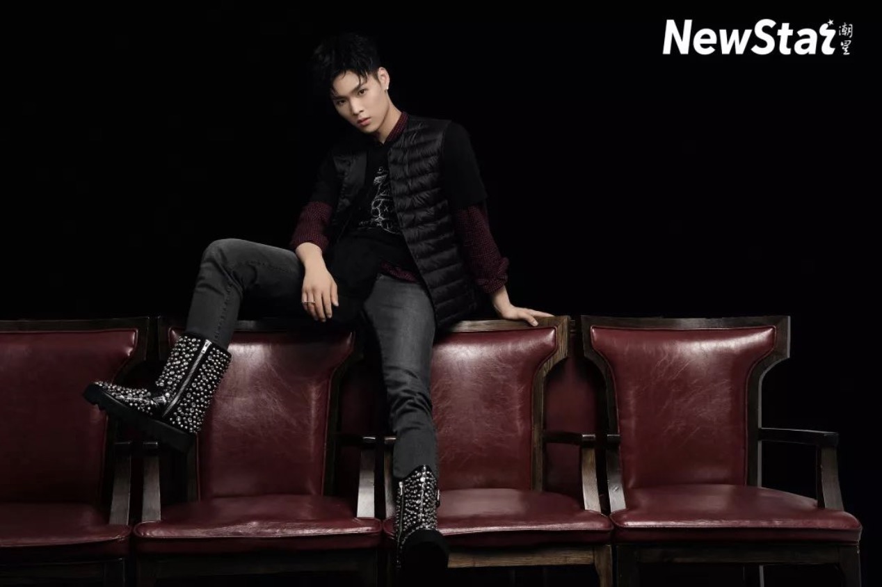 优衣库官网旗舰店轻薄羽绒服,优衣库无领轻薄羽绒服