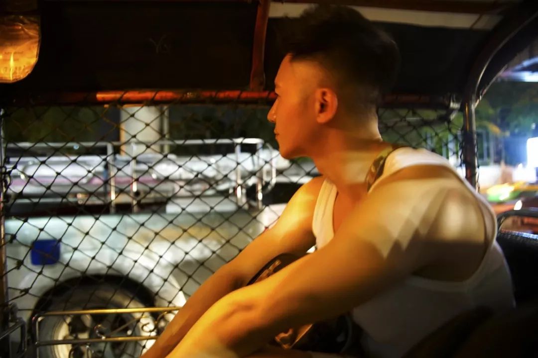 jisoo娉板浗鏃呰,娉板浗鏃呮父nana